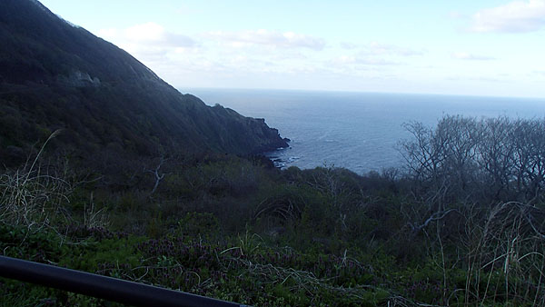 断崖絶壁の景色