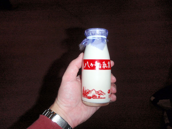 八ヶ岳牛乳